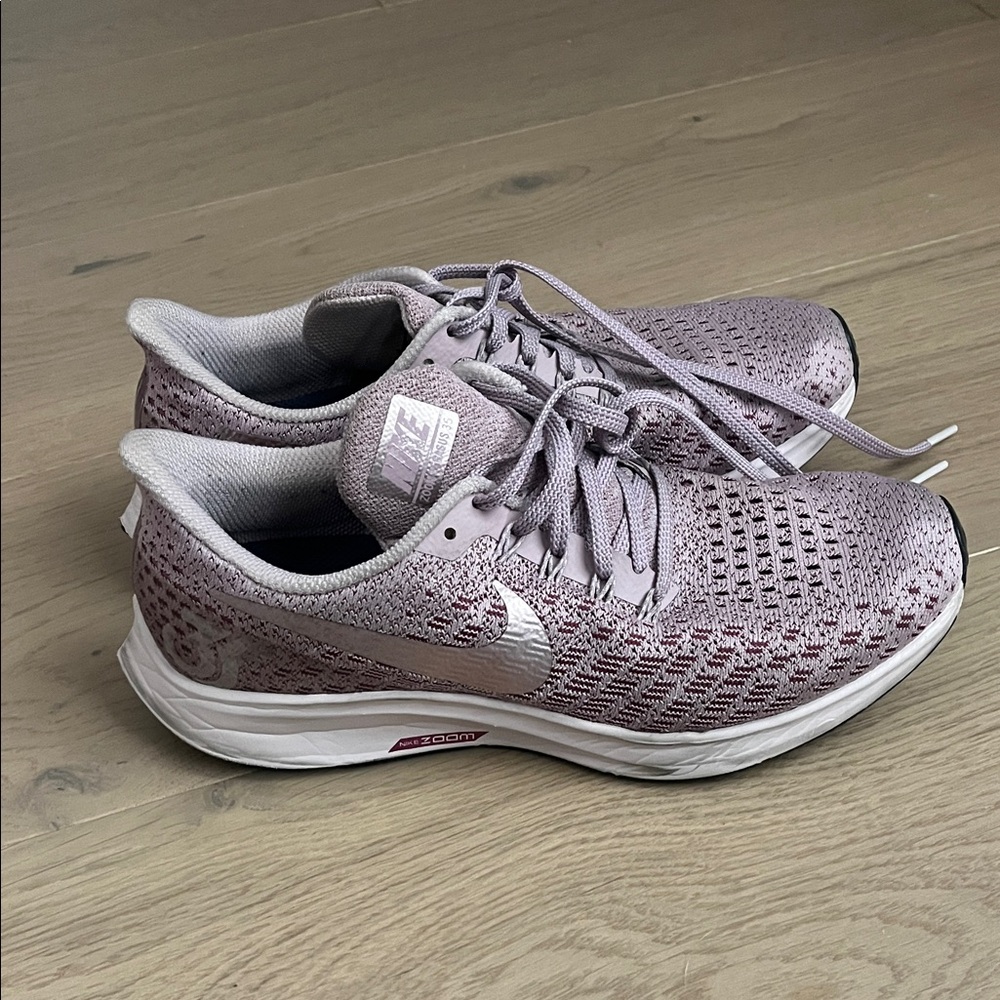 Nike Pegasus Zoom Women’s size 7.5